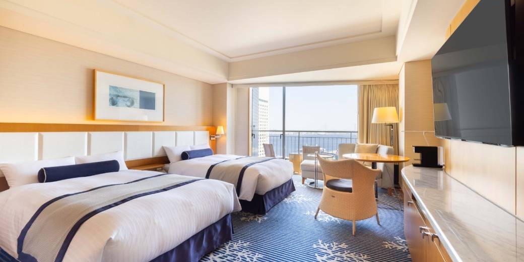 Bay Club Floor